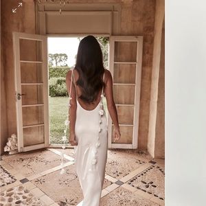 Meshki Elenora dress (Size M)